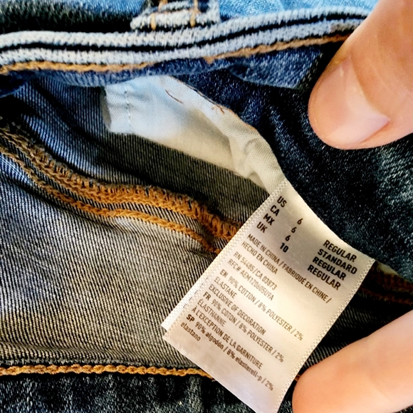 American Eagle Hi Rise Jegging Size 6 - Picture 8 of 8